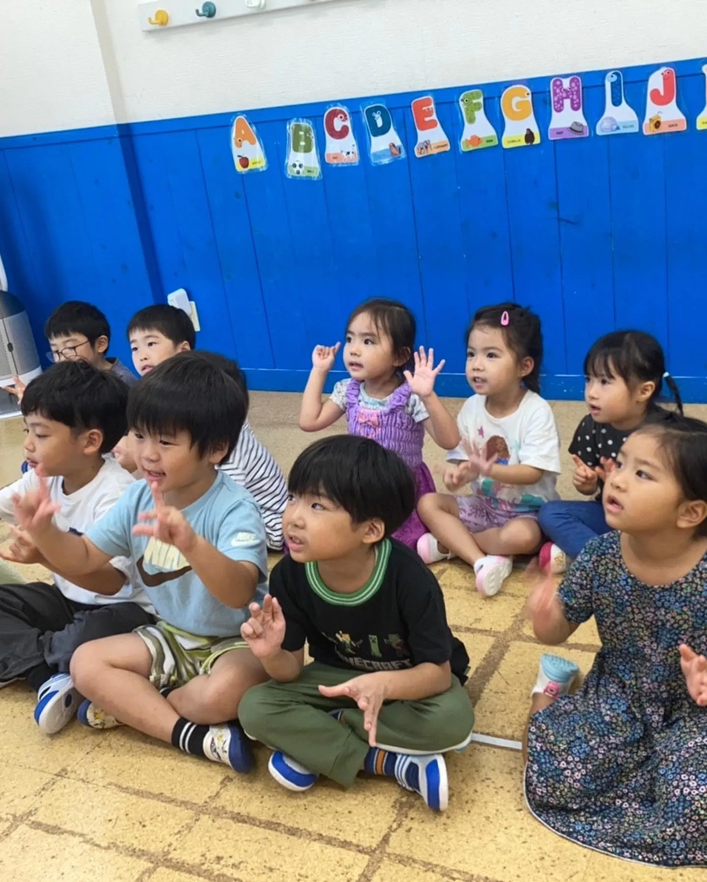 9/5(火) Kinder class today😆 Mar...