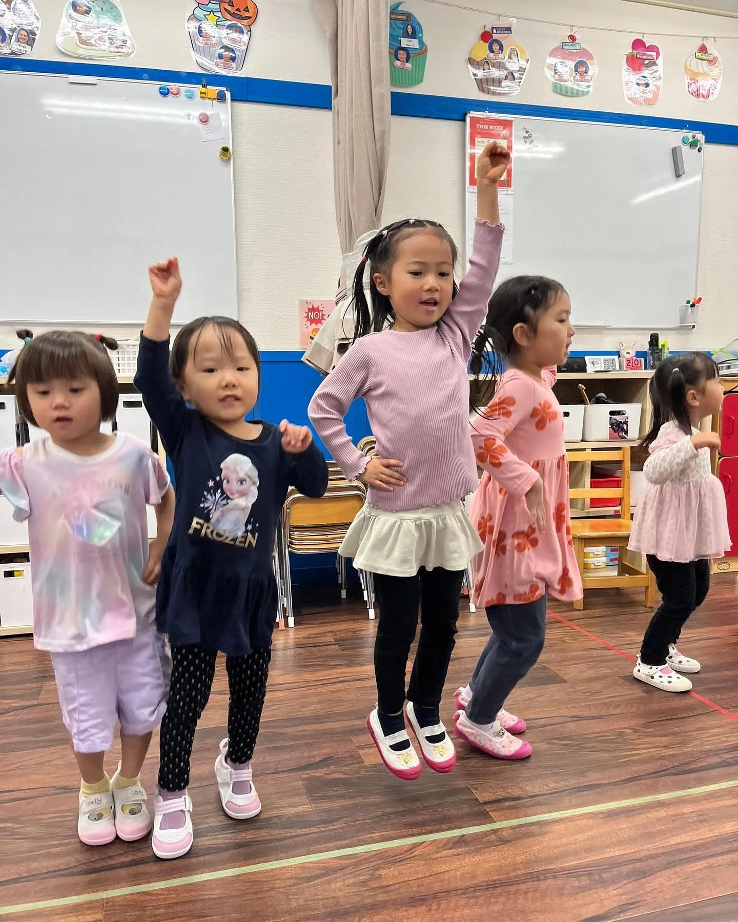 5/20(月) Kinder class today