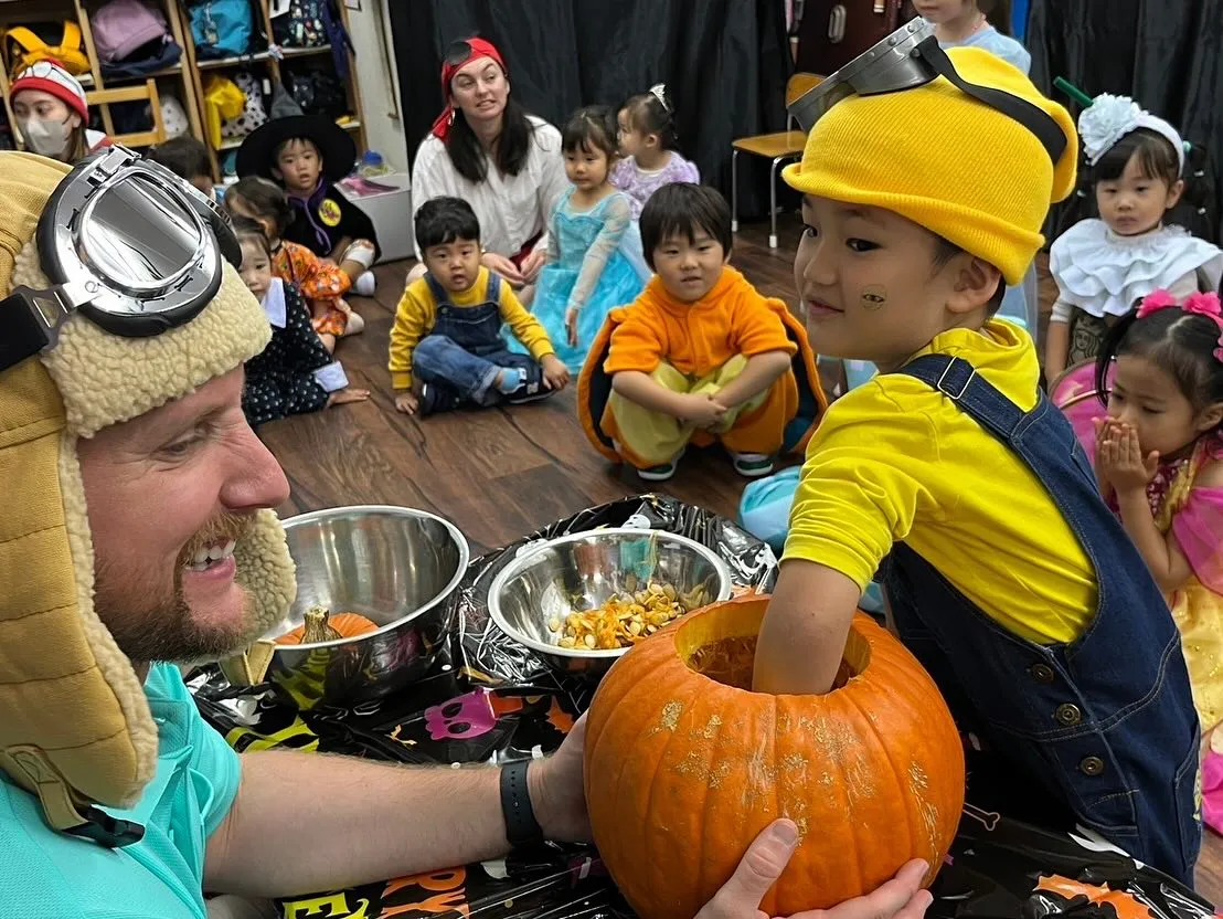 Making Jack o’lantern 🎃