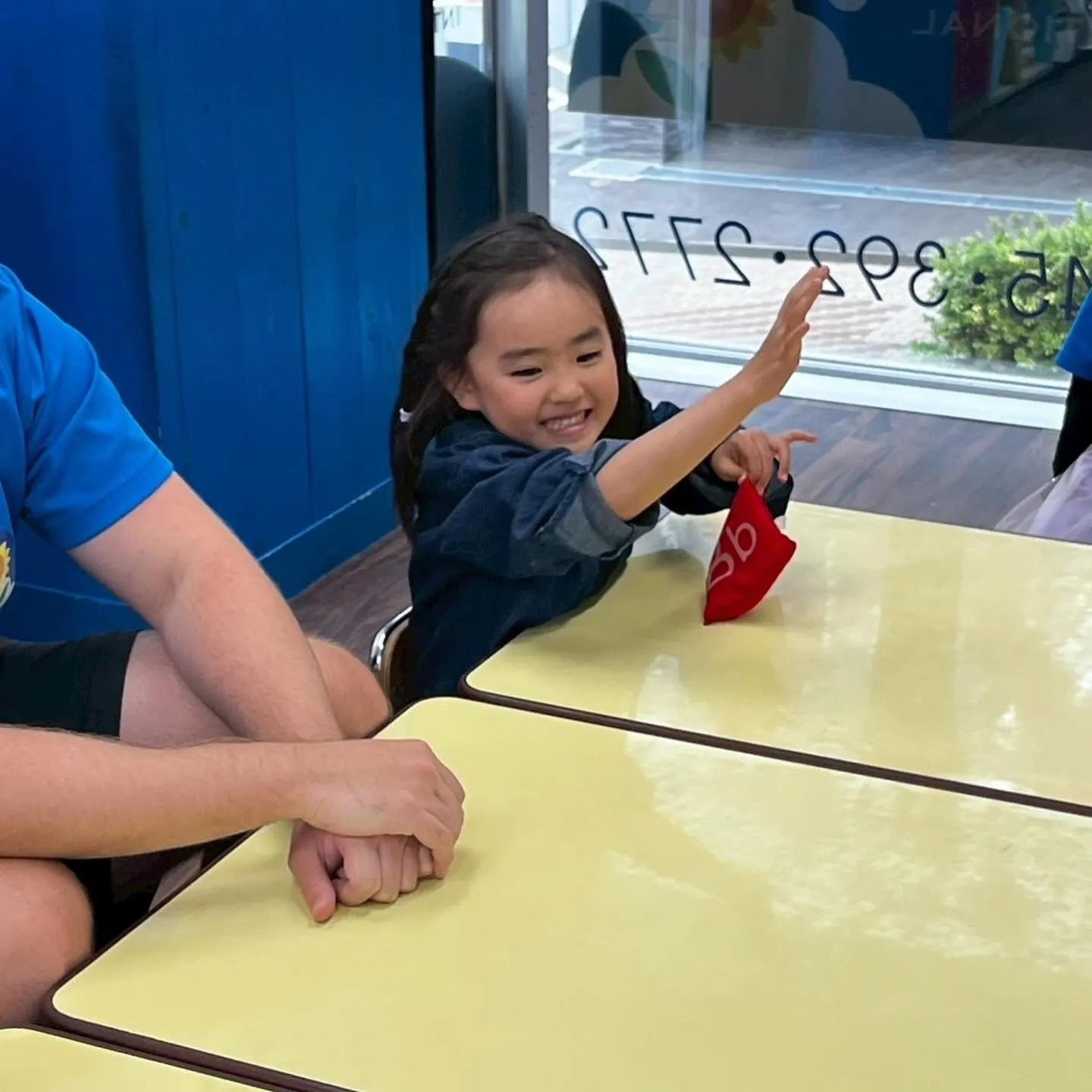 Kinder plus Thursday 