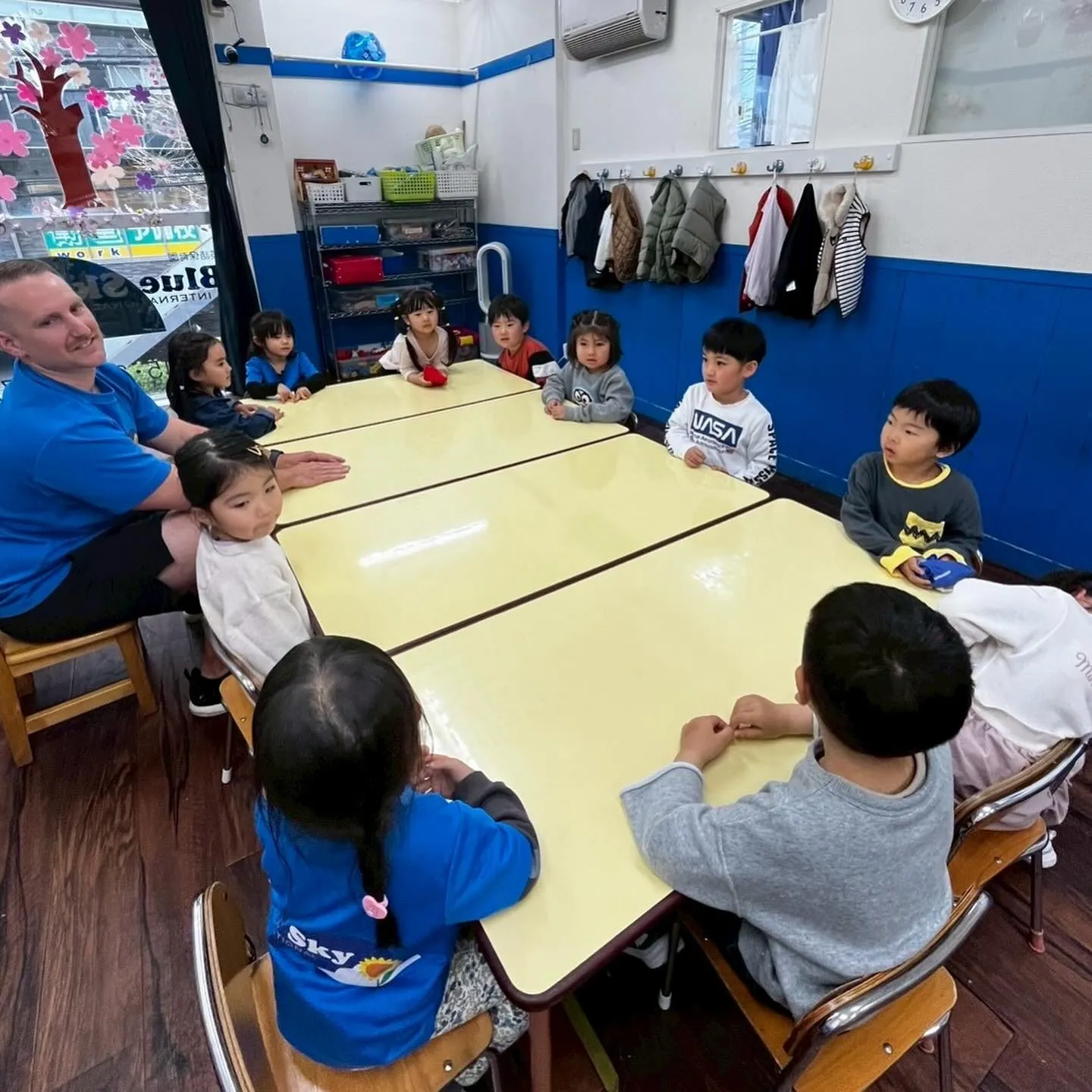 Kinder plus Thursday 