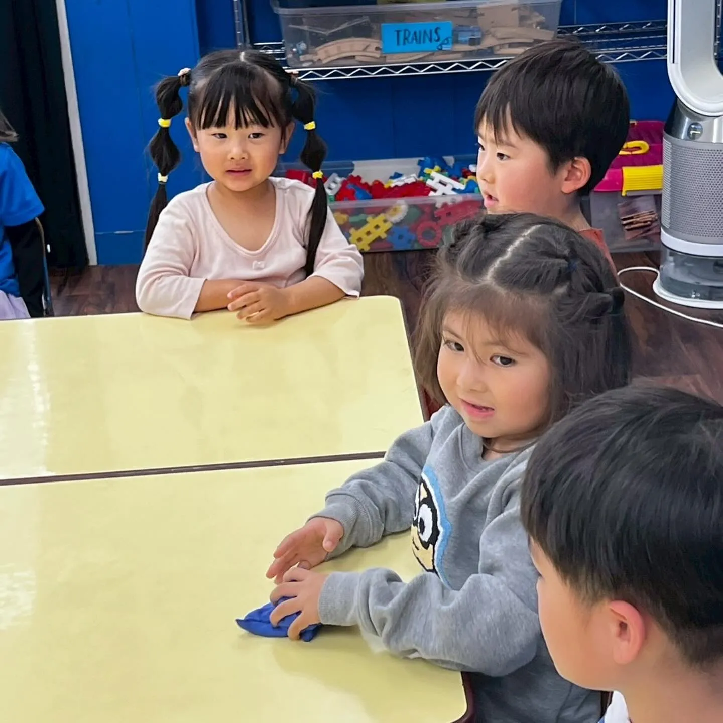 Kinder plus Thursday 