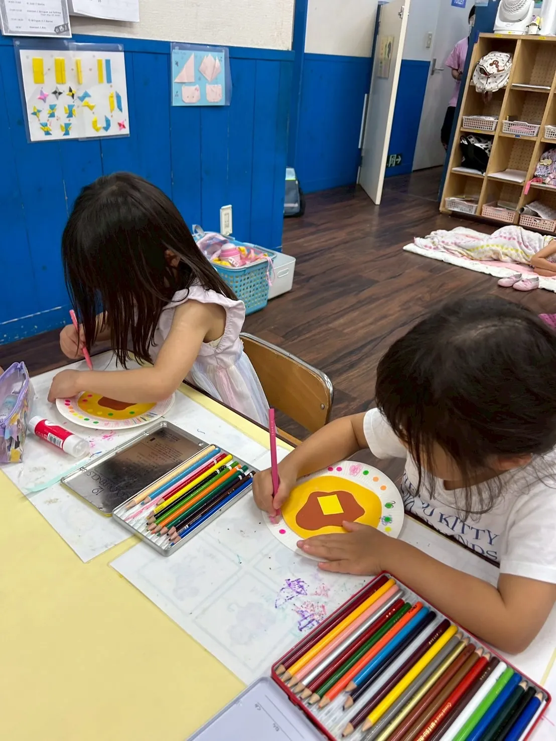 After class & Kinder class Mov...