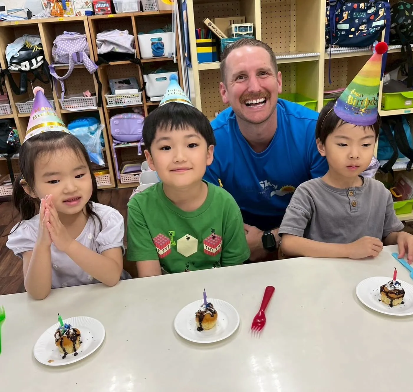 Happy birthday, our friends🎉