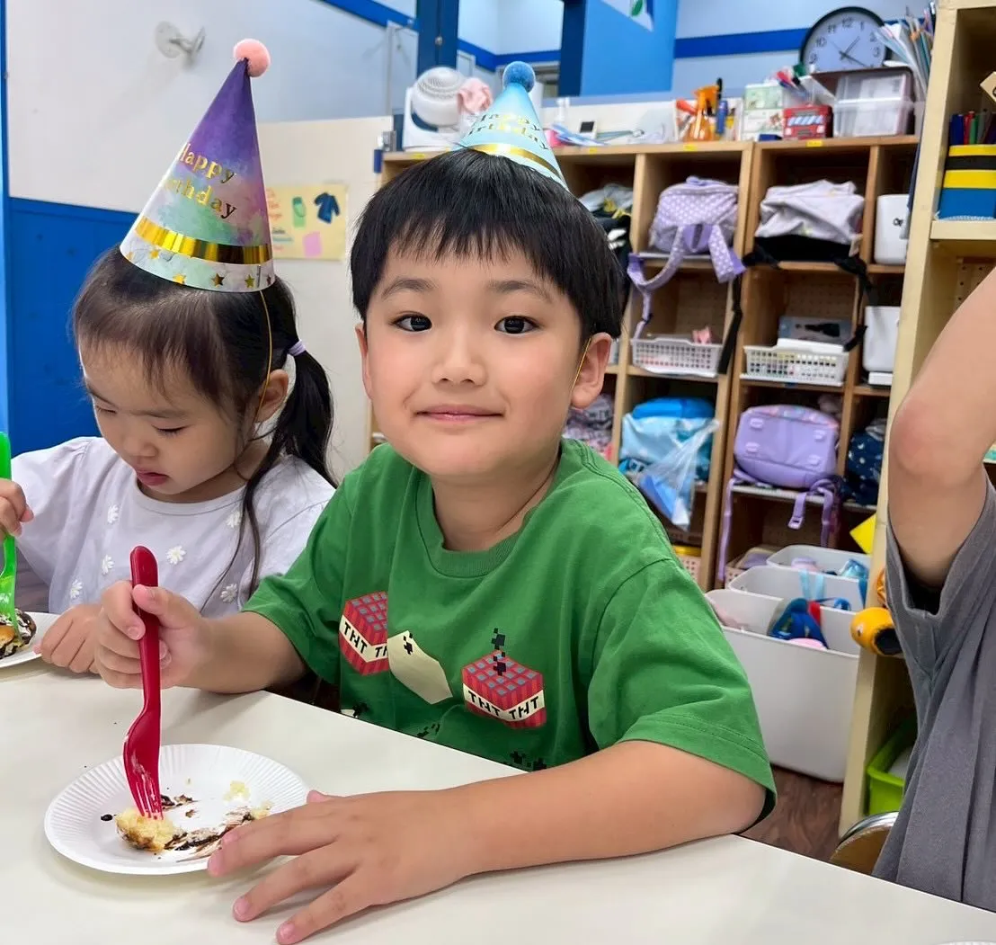 Happy birthday, our friends🎉