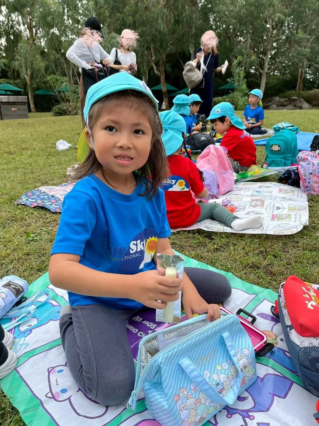 Today is a field trip！🌳