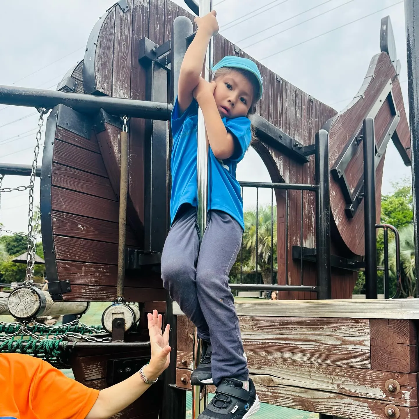 More pictures from our Kinder ...