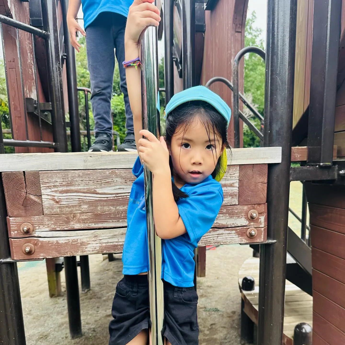 More pictures from our Kinder ...