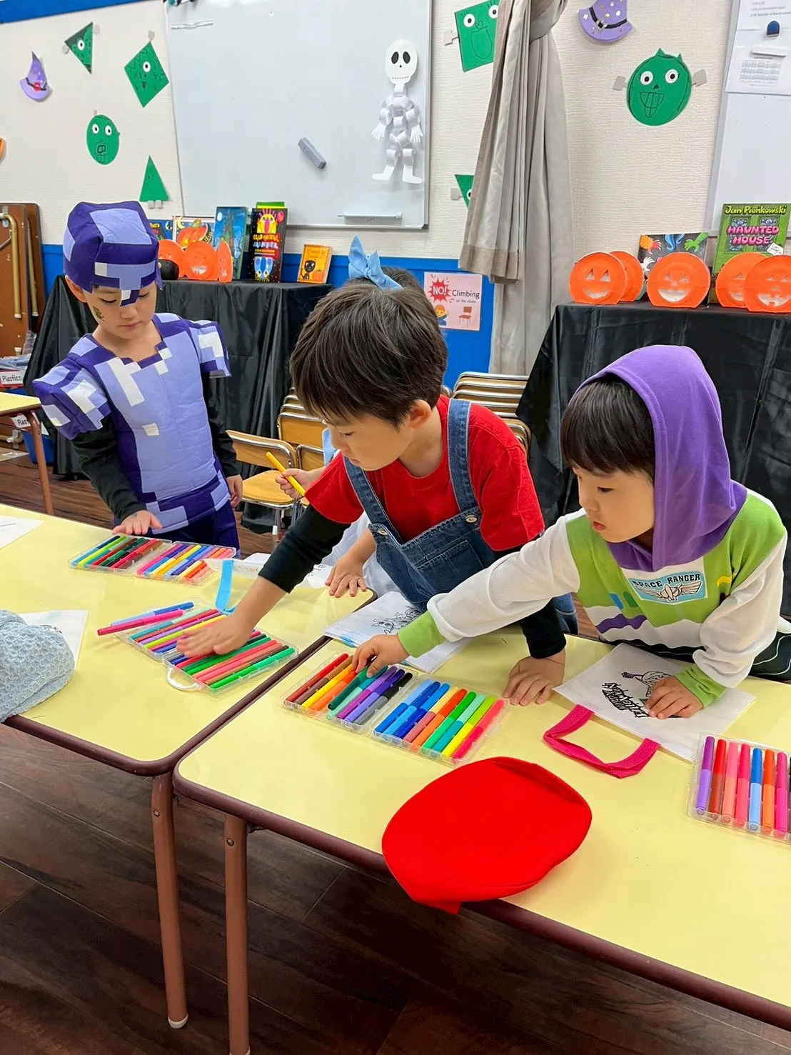 Halloween Party Day!!🎃👻