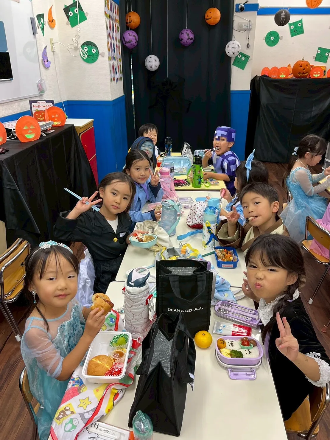 Halloween Party Day!!🎃👻