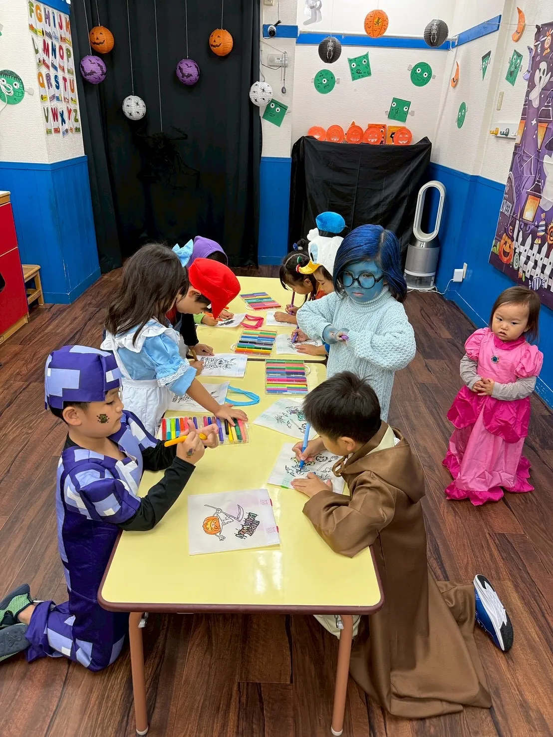 Halloween Party Day!!🎃👻