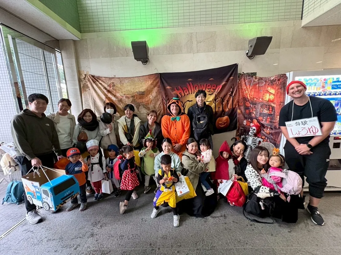 Trick or treat !!🎃👻