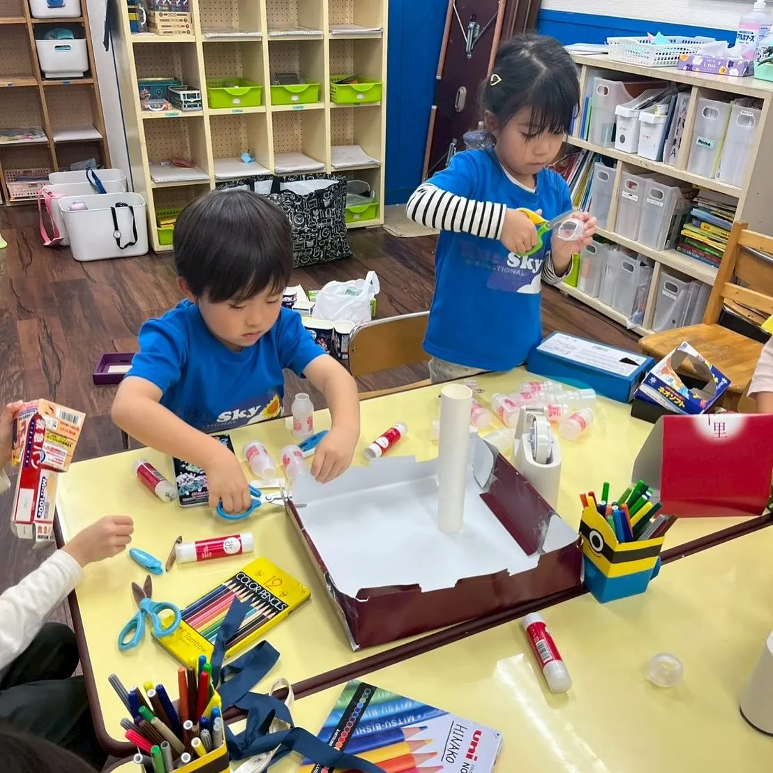 Bilingual class & free time in...