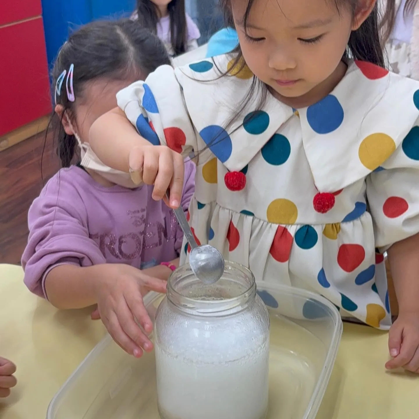 Kinder class experiment