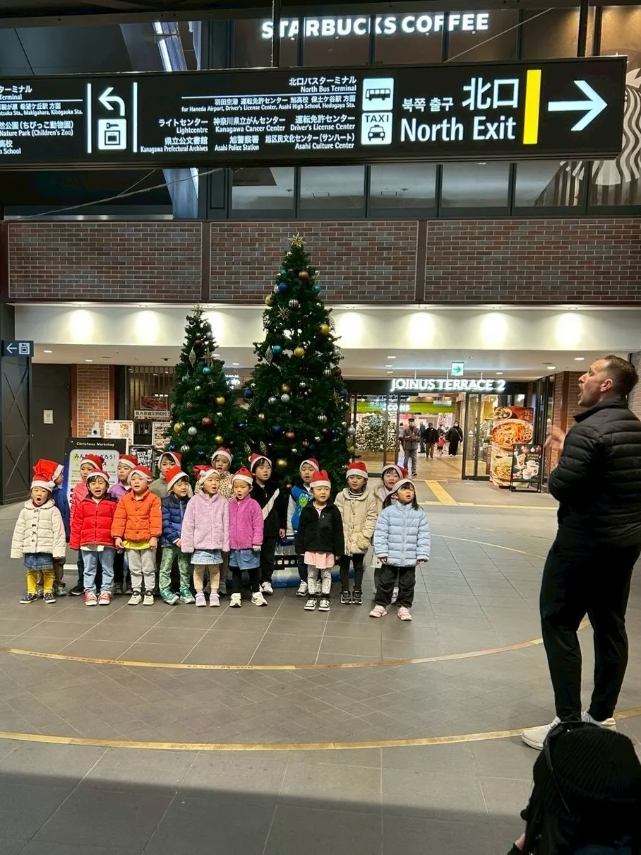 Our adorable little Santas too...