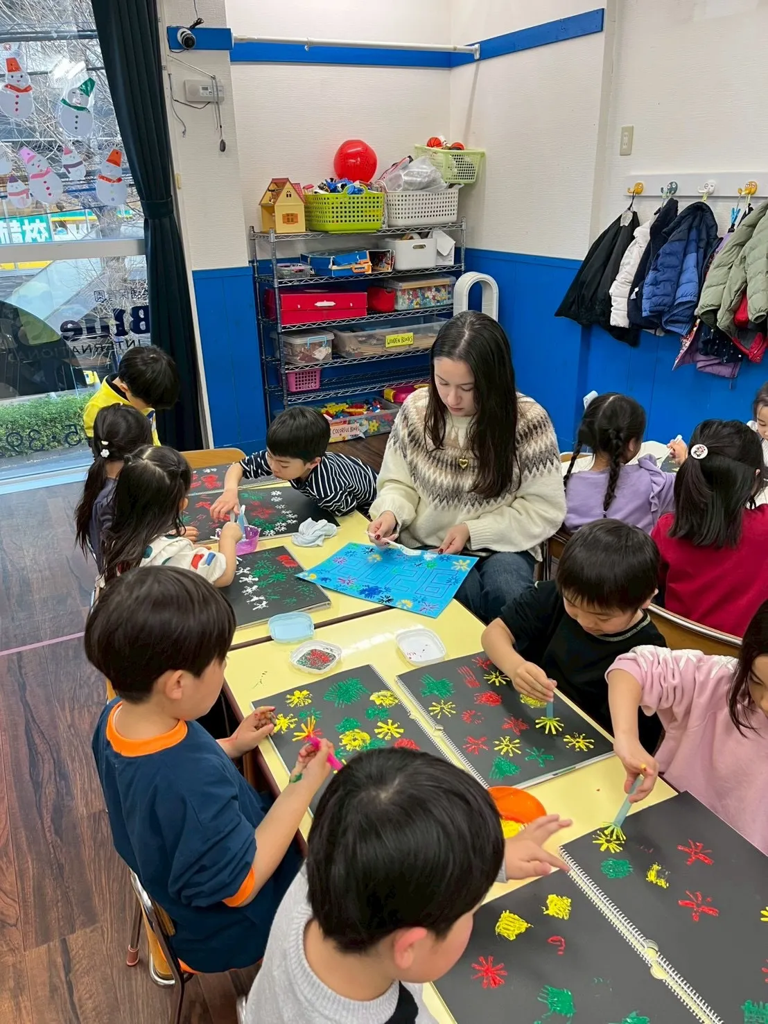 Hana, a teacher loved by the c...