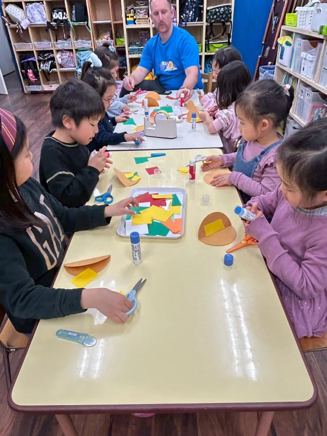 K3からスクールにプレゼントをいただきました🎁