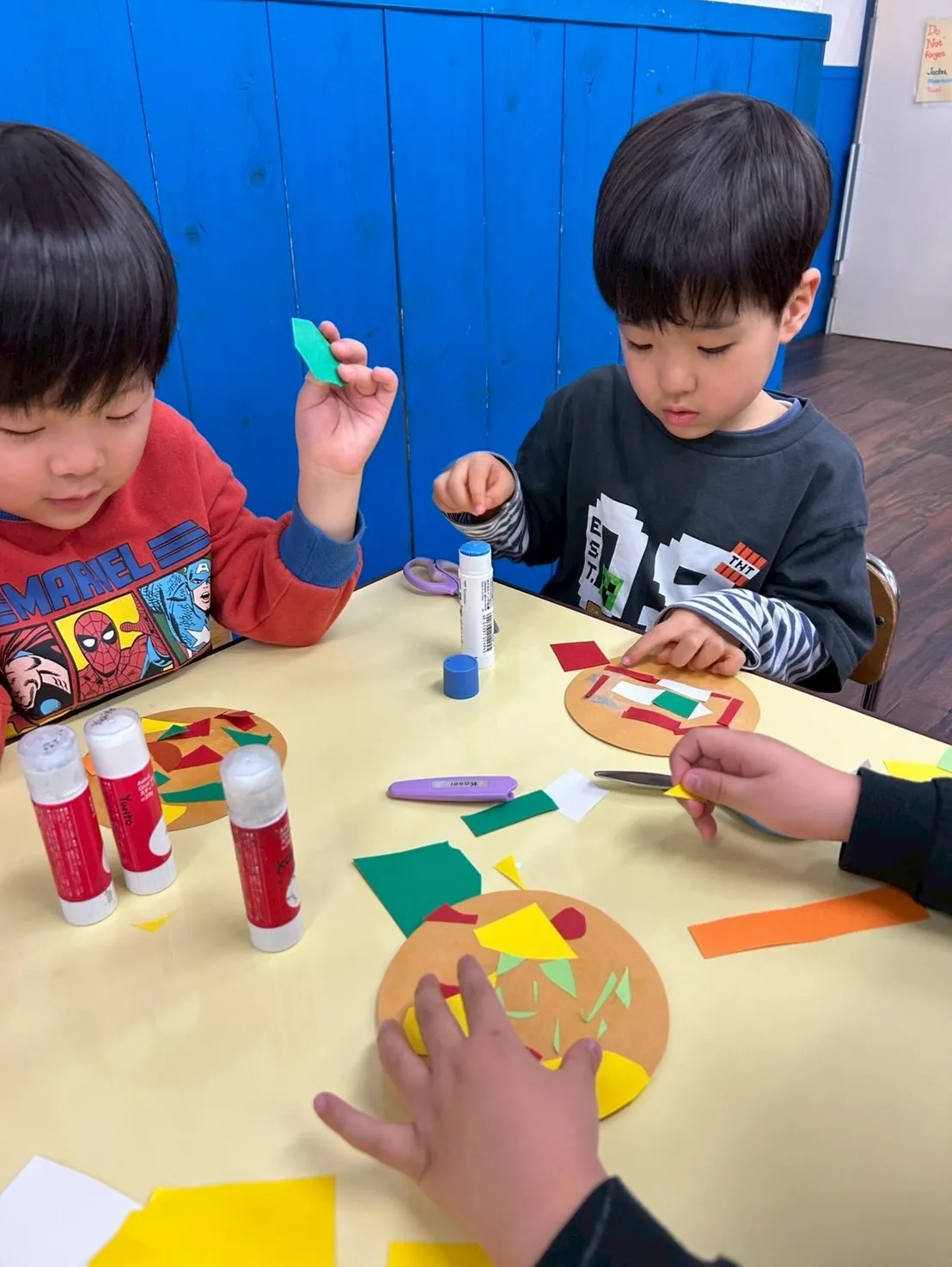 K3からスクールにプレゼントをいただきました🎁