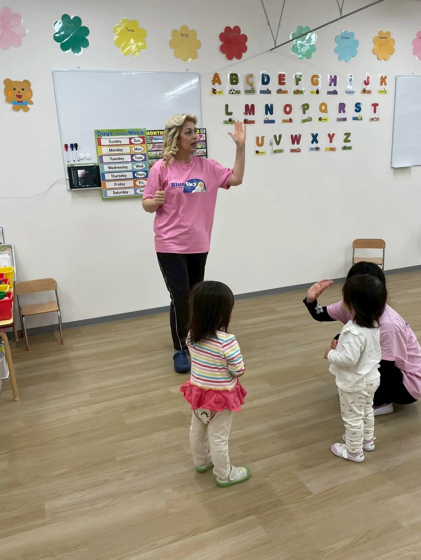 Toddlerは、今日からドン・キホーテの新教室でのクラスが...