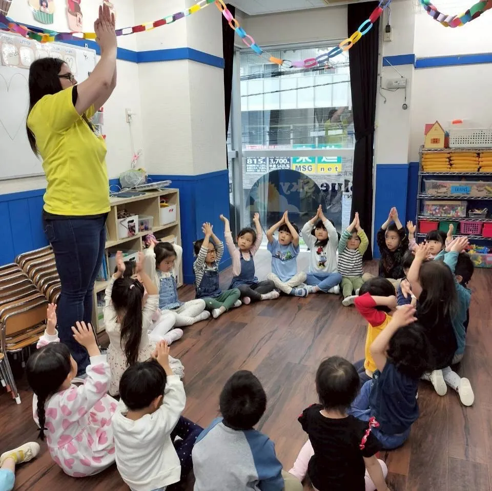 Kinder class Thursday ********...