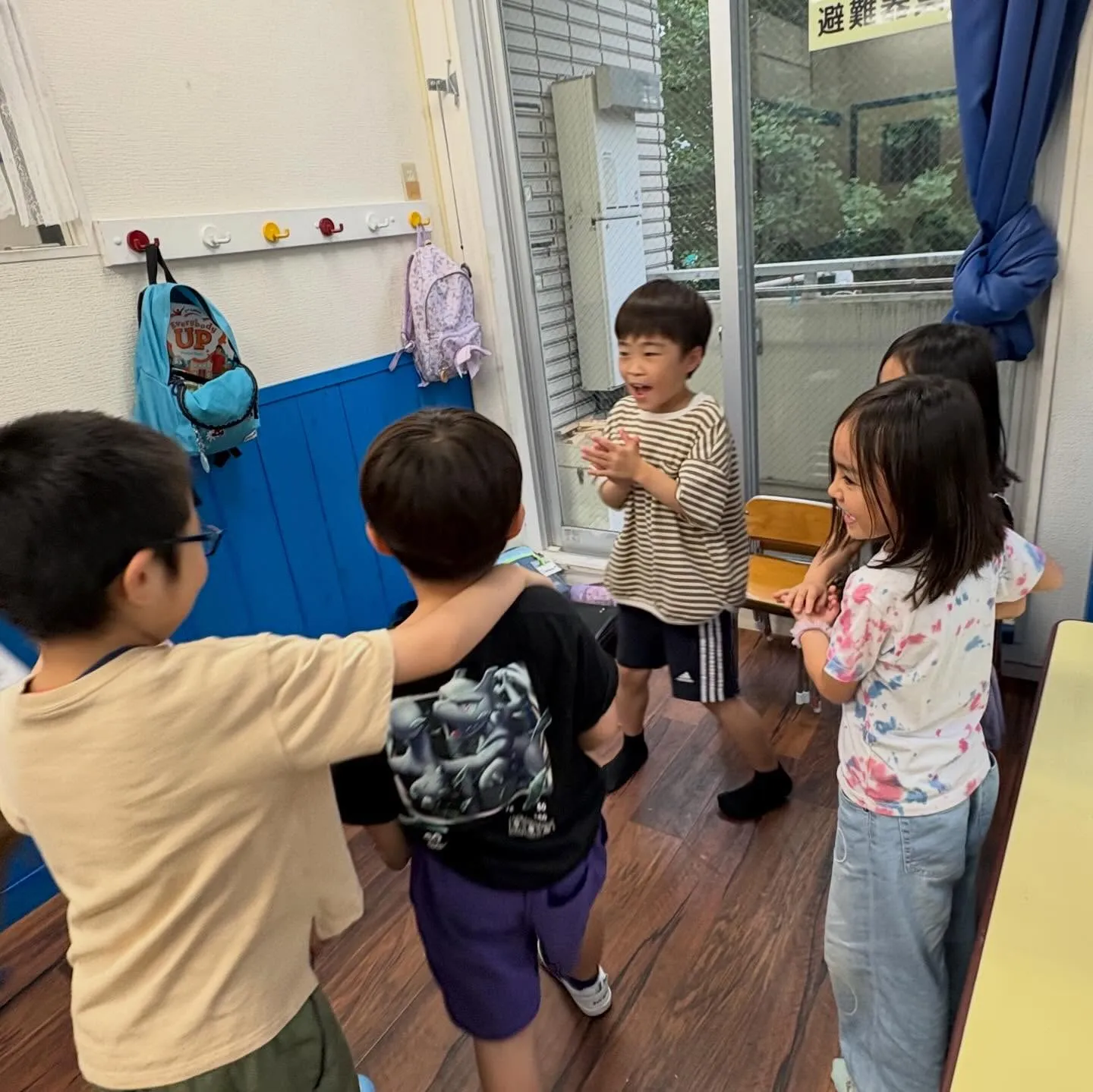 Bilingual class today 