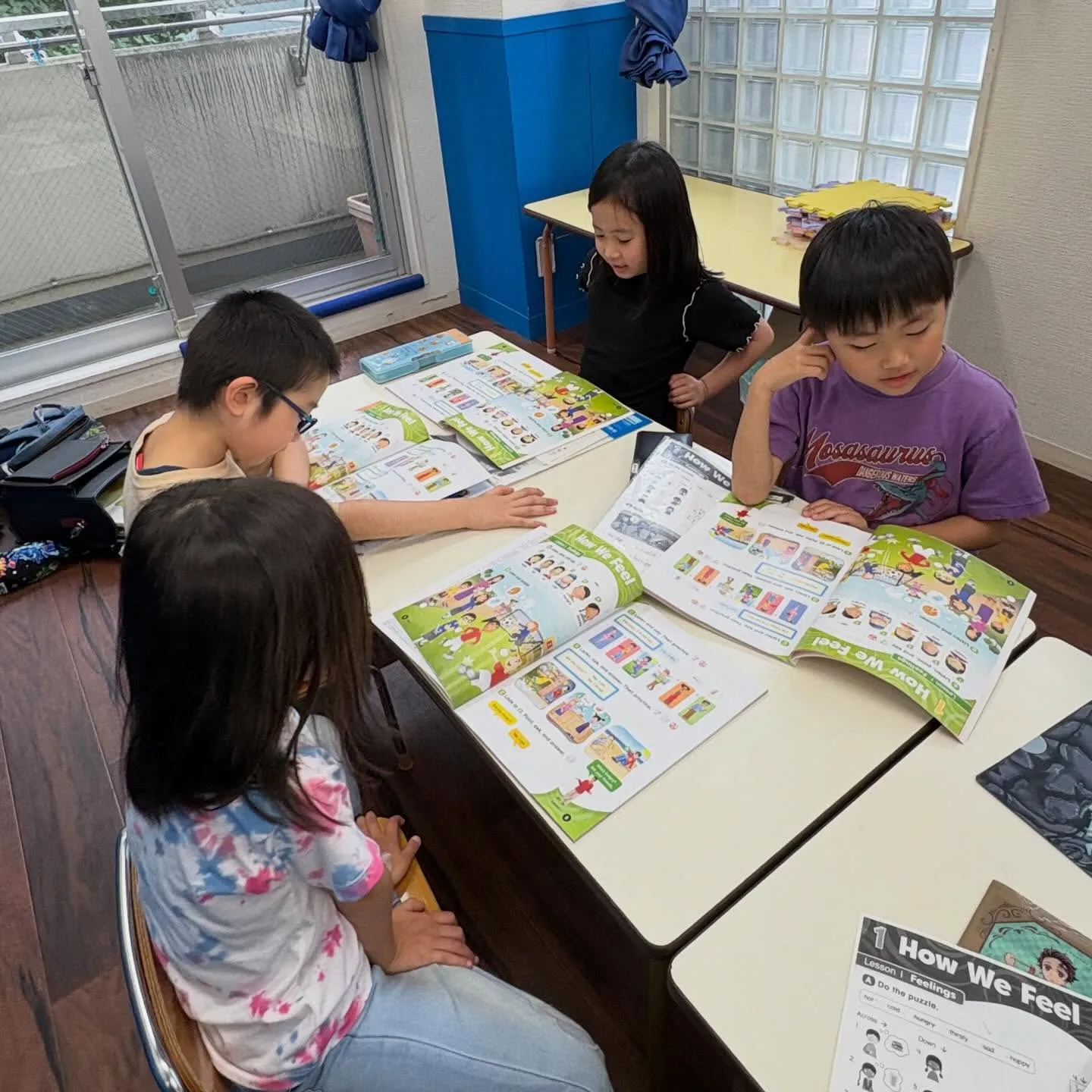 Bilingual class today 