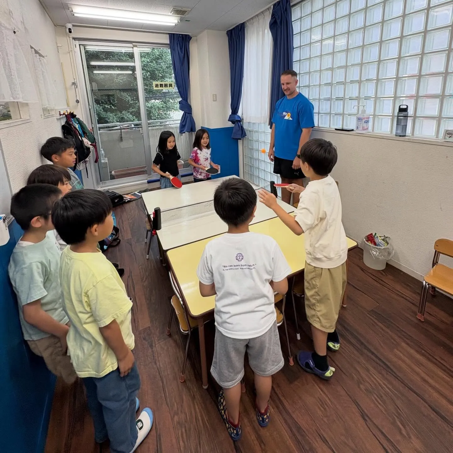Bilingual class 