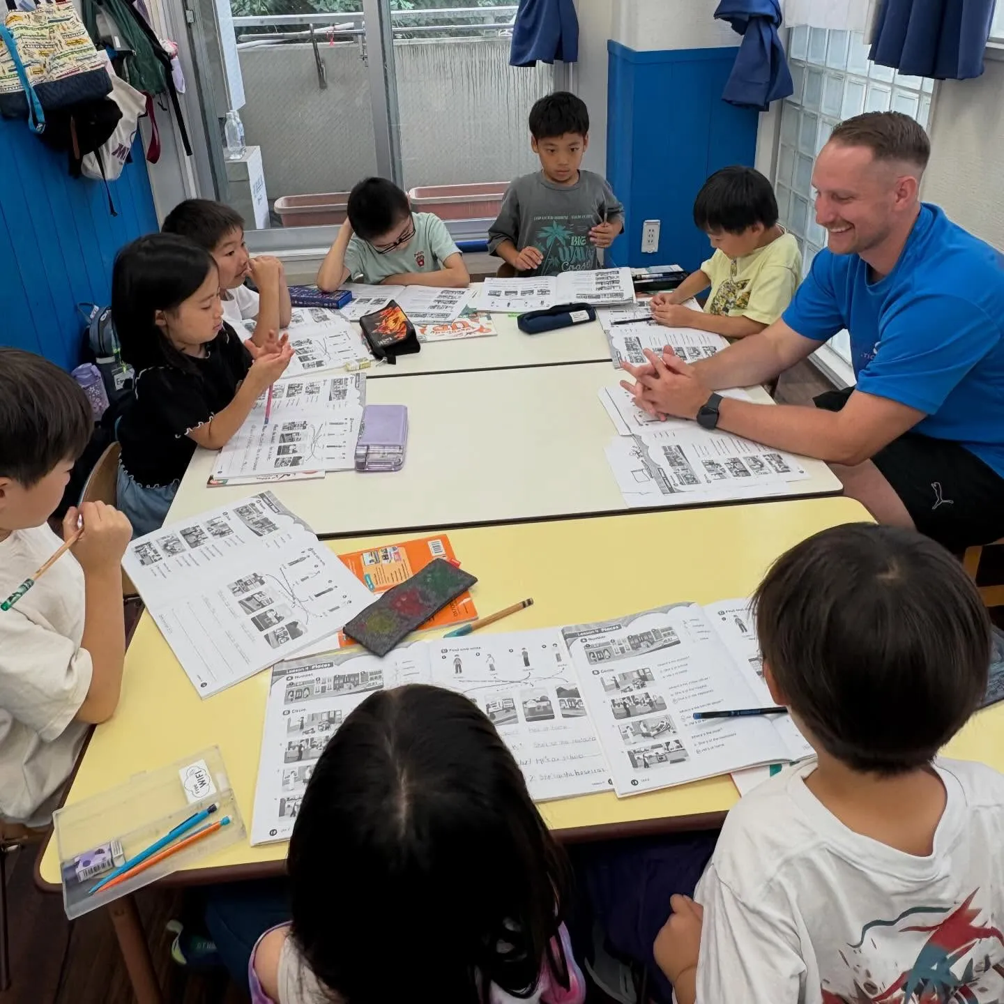 Bilingual class 