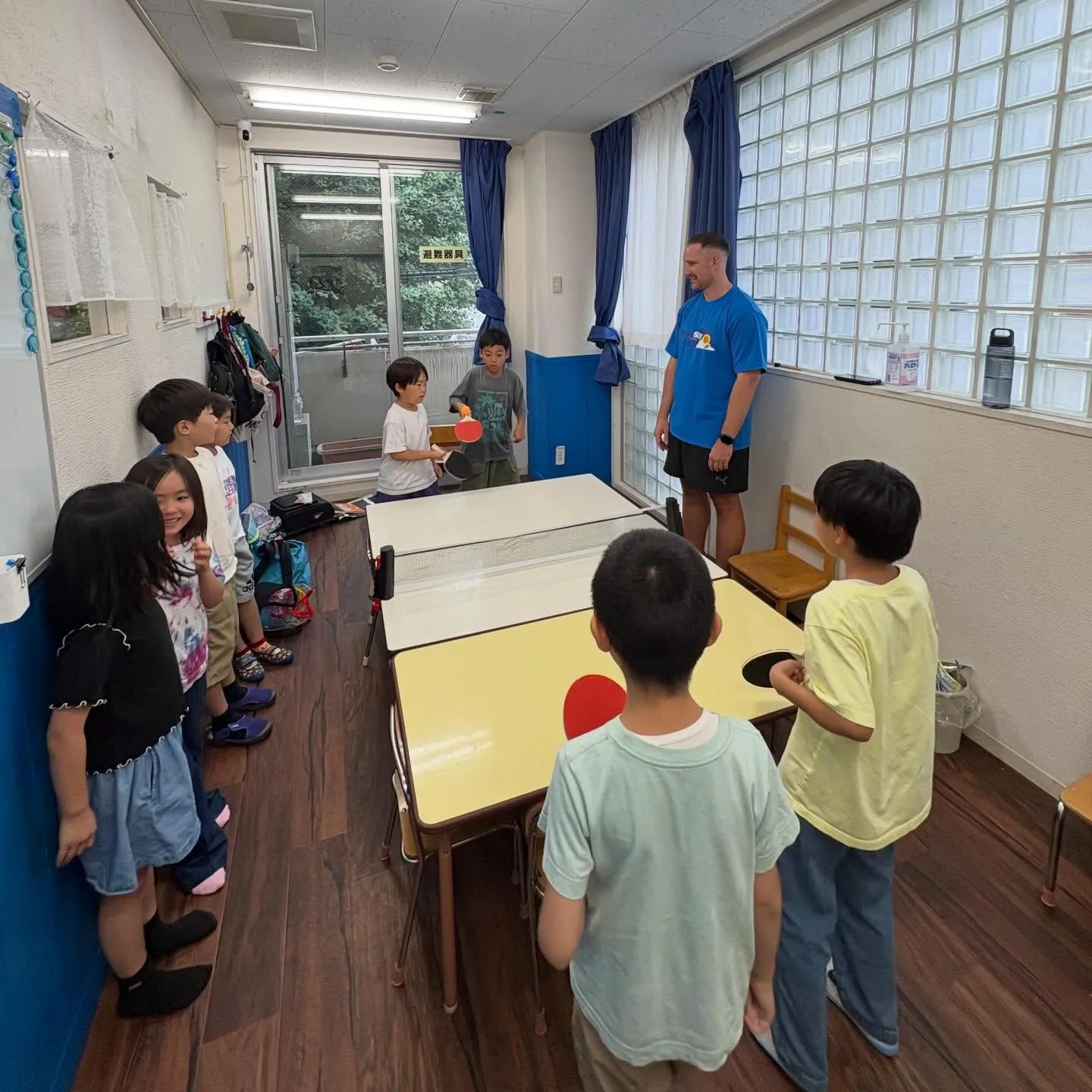 Bilingual class 