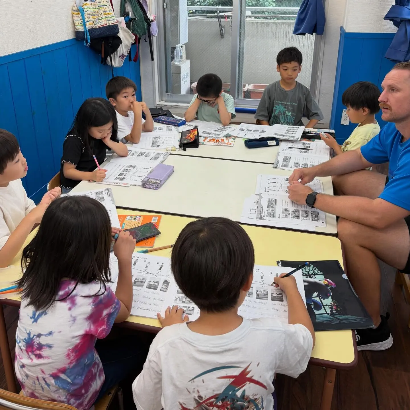 Bilingual class 