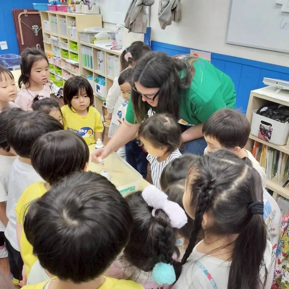 Kinder class Thursday 