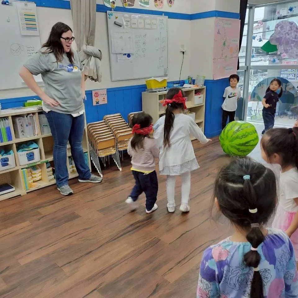 Kinder Thursday 🎋