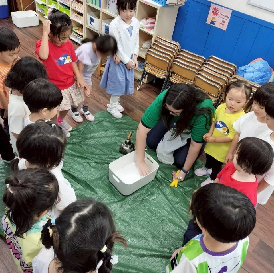 Kinder Thursday 