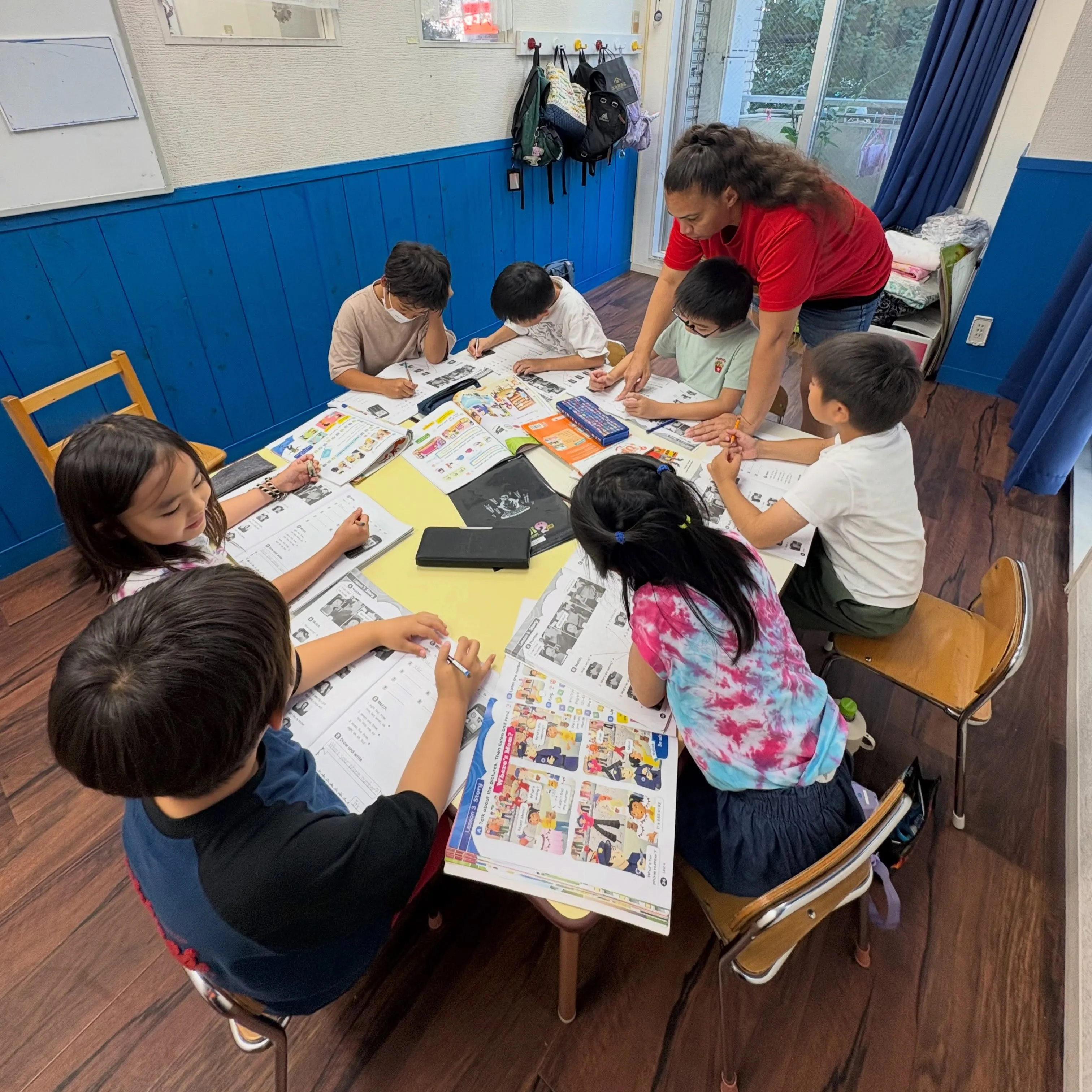 Bilingual and club Wednesday 
