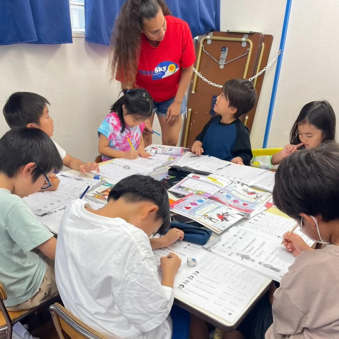 Bilingual and club Wednesday 