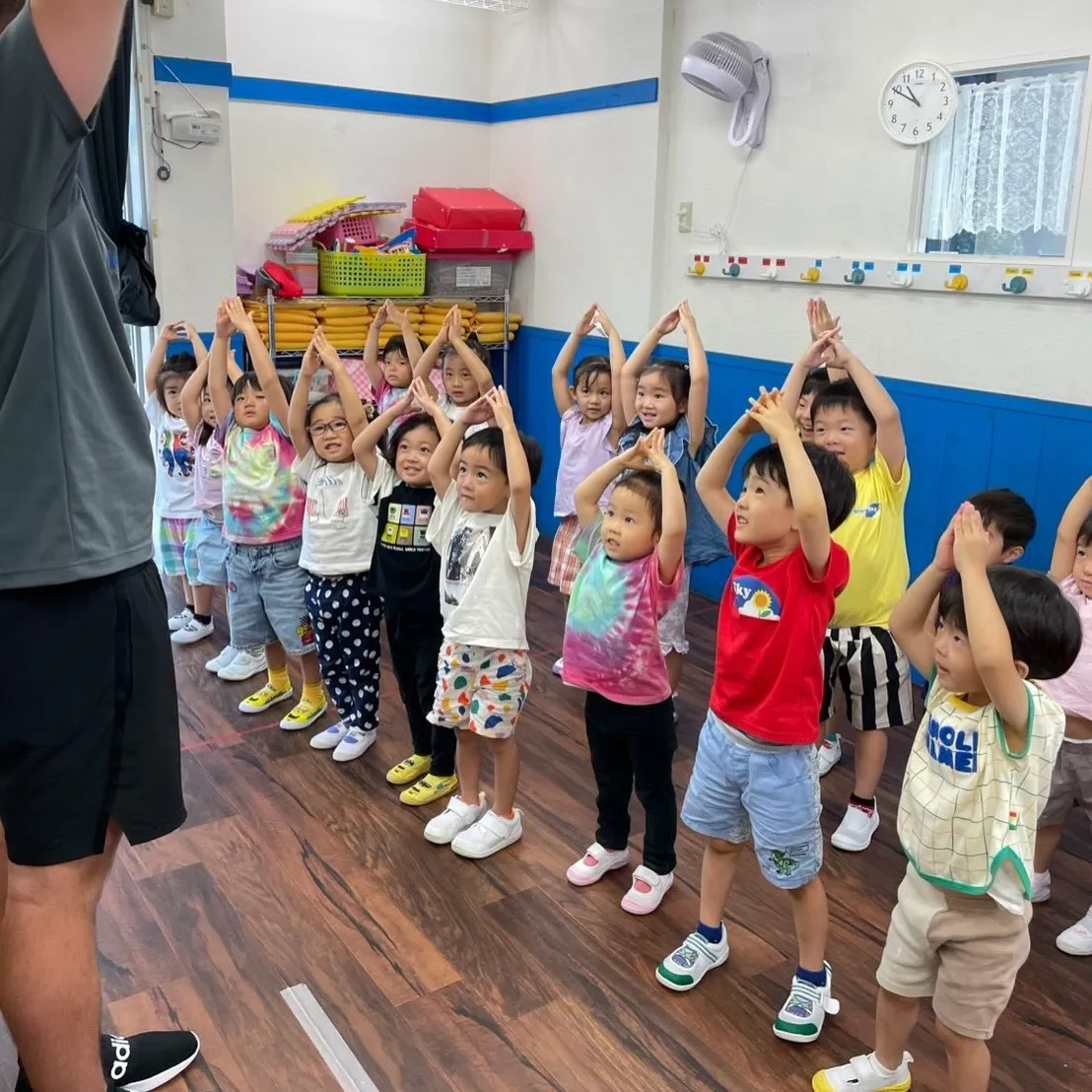 Kinder and toddler class Wedne...