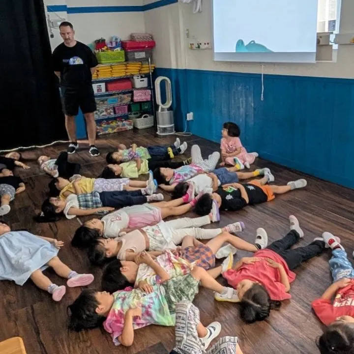 Kinder class Monday 