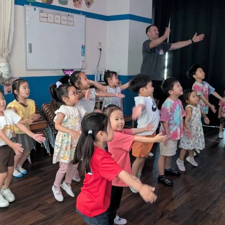 Kinder class Monday 