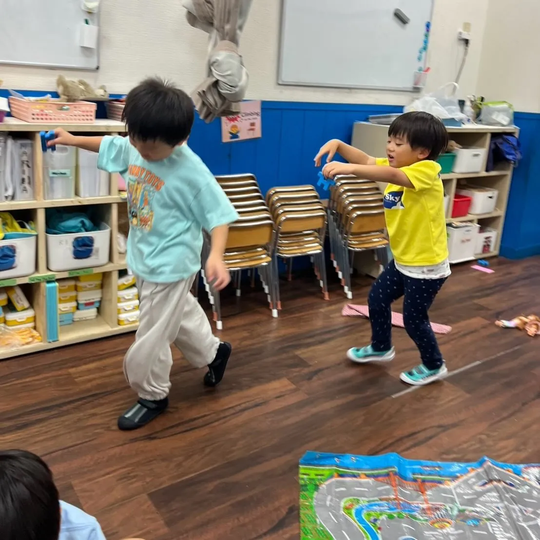 Free play time in the evening 