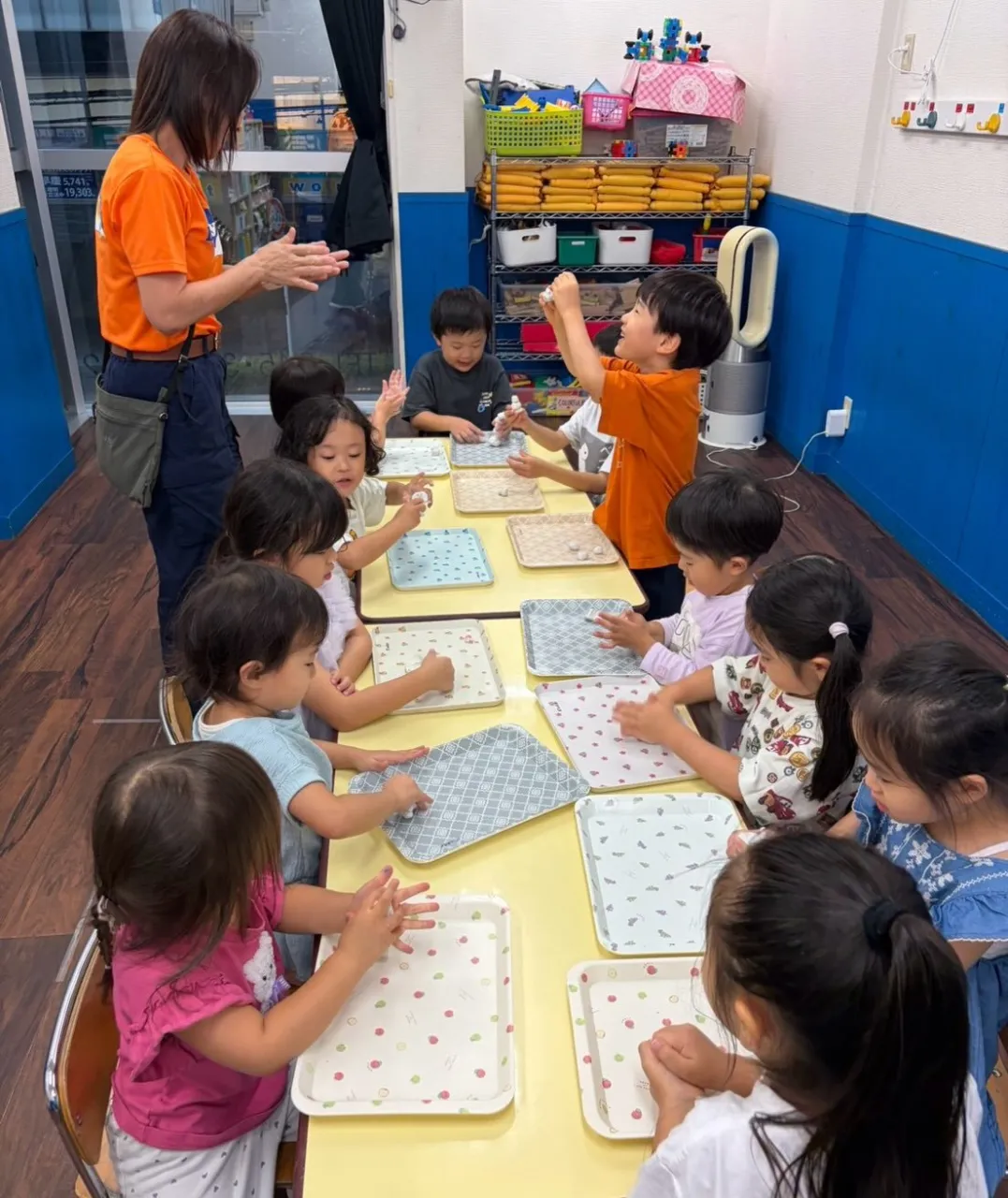 Kinder class and Club