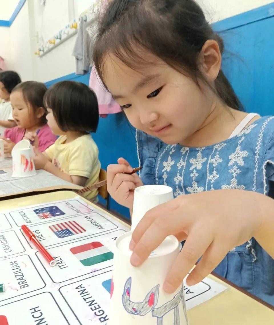 Kinder class and Club