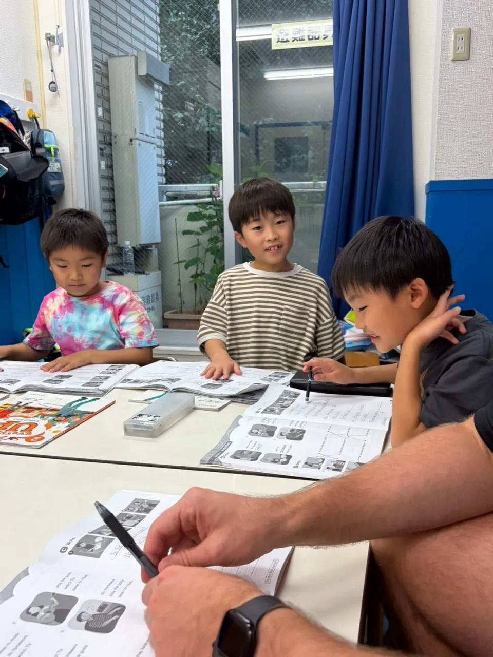 Bilingual class Wednesday 