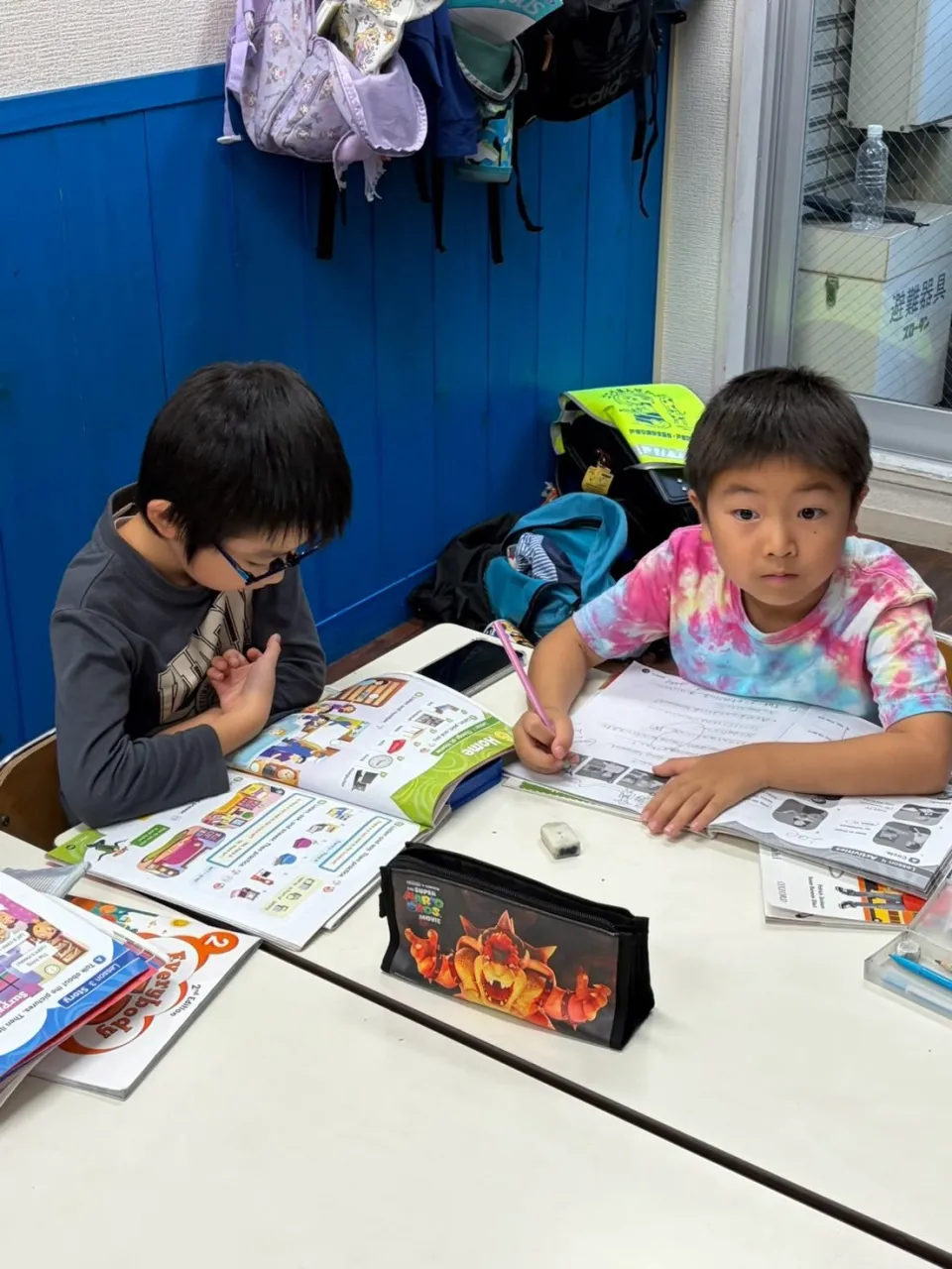 Bilingual class Wednesday 