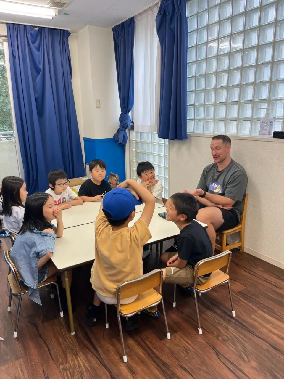 Bilingual class and 
